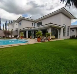 Casa com 4 Quartos à venda, 363m² no Jardim do Lago, Uberaba
