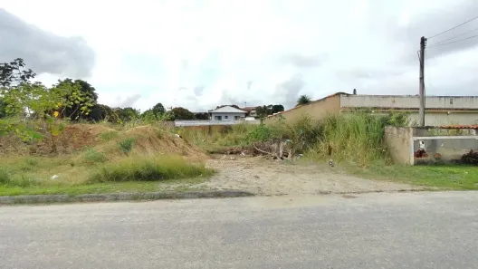 Lote/Terreno à venda, 450m² no Porto da Roça II (Bacaxá), Saquarema