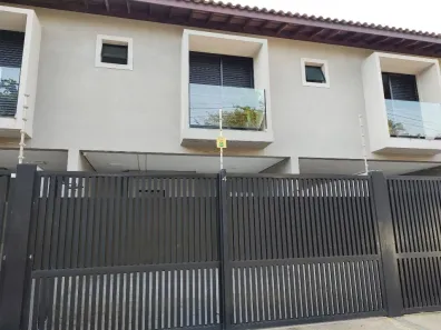 Casa com 3 Quartos à venda, 100m² no Enseada, Guarujá