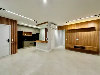 Apartamento com 2 Quartos para alugar, 82m² no Jardim das Acácias, São Paulo