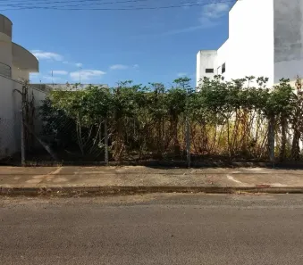 Lote/Terreno à venda, 300m² no Parque Universitário, Americana