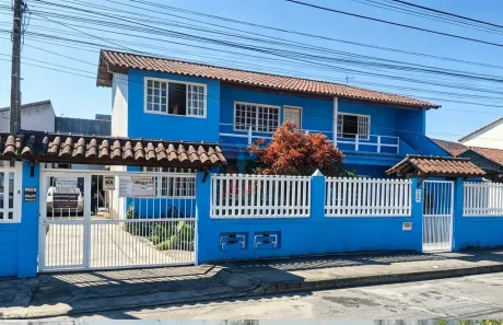 Casa com 3 Quartos à venda, 80m² no Jardim Mariléa, Rio das Ostras