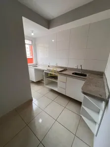 Apartamento com 2 Quartos à venda, 50m² no Três Poços, Volta Redonda