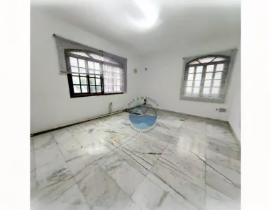 Imóvel Comercial com 7 Quartos à venda, 205m² no Gonzaga, Santos