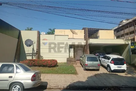 Imóvel Comercial com 4 Quartos para alugar, 302m² no Jardim Ariano, Lins