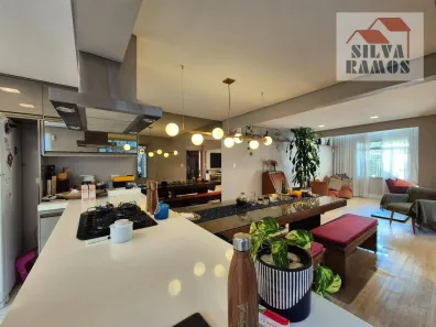 Casa com 3 Quartos para alugar, 300m² no Indianópolis, São Paulo