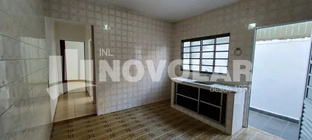 Casa com 1 Quarto para alugar, 50m² no Vila Sabrina, São Paulo