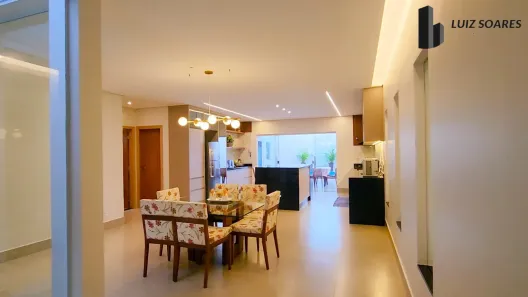 Casa de Condomínio com 4 Quartos à venda, 320m² no Setor Habitacional Vicente Pires, Brasília