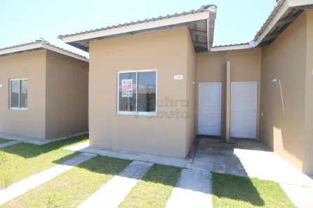 Casa de Condomínio com 2 Quartos à venda, 53m² no Três Vendas, Pelotas