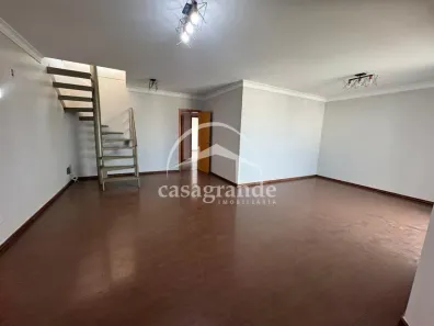 Apartamento com 3 Quartos para alugar, 250m² no Osvaldo Rezende, Uberlândia