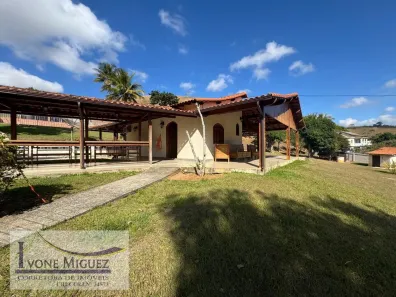 Fazenda/Sítio com 6 Quartos à venda, 200m² no Granja Califórnia, Paty do Alferes