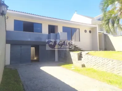 Casa com 5 Quartos para alugar, 170m² no Pilarzinho, Curitiba