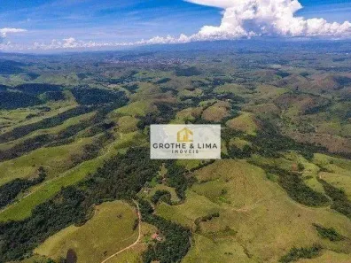 Fazenda/Sítio com 3 Quartos à venda, 300m² no Jardim América, Cruzeiro