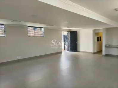 Sala Comercial para alugar, 200m² no Tabajaras, Uberlândia
