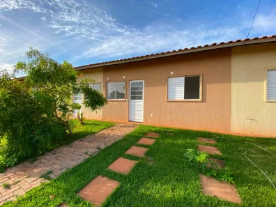 Casa de Condomínio com 2 Quartos à venda, 83m² no Jardim Parati, Campo Grande