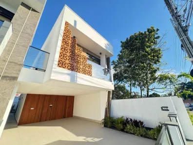 Casa com 3 Quartos à venda, 183m² no Ipiranga, São José