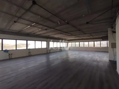 Sala Comercial para alugar, 356m² no Água Branca, São Paulo