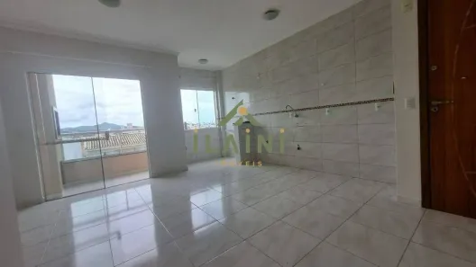 Apartamento com 2 Quartos para alugar, 60m² no Santa Regina, Camboriú
