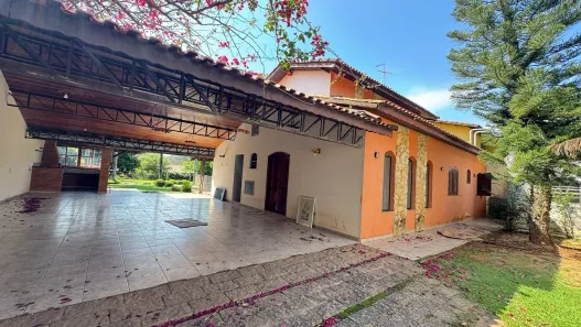 Fazenda/Sítio com 3 Quartos à venda, 313m² no Vale Verde, Valinhos