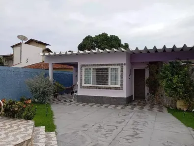 Casa com 3 Quartos à venda, 600m² no Extensão do Bosque, Rio das Ostras