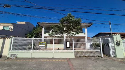 Casa com 5 Quartos à venda, 386m² no Itaipu, Niterói