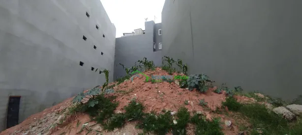 Lote/Terreno à venda, 250m² no Jardim das Belezas, Carapicuíba