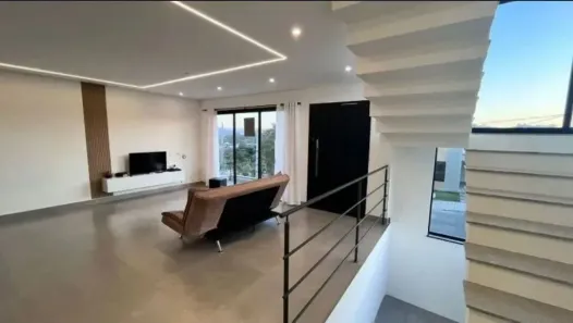 Casa com 21 Quartos à venda, 215m² no Condominio Cataguá Way, Taubaté
