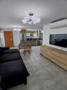 Apartamento com 3 Quartos para venda ou aluguel, 168m² no Jardim Las Palmas, Guarujá
