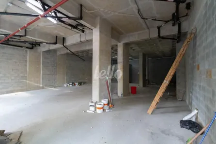 Ponto Comercial para alugar, 214m² no Campo Belo, São Paulo