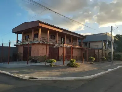 Casa com 7 Quartos à venda, 919m² no Jardim Helvécia, Aparecida de Goiânia