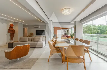 Apartamento com 3 Quartos à venda, 183m² no Vila Nova Conceição, São Paulo