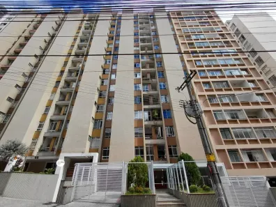 Apartamento com 3 Quartos para alugar, 97m² no Centro, Juiz de Fora