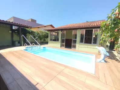 Casa com 3 Quartos à venda, 188m² no Piratininga, Niterói