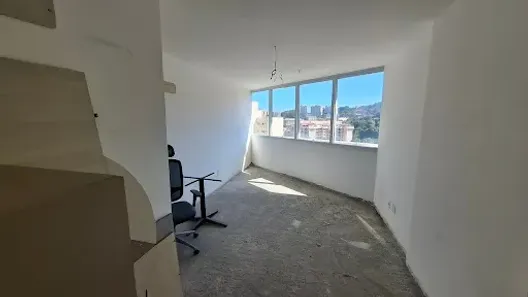 Sala Comercial à venda, 20m² no Santa Rosa, Niterói