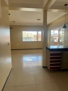 Sobrado com 2 Quartos para alugar, 90m² no Mondubim, Fortaleza