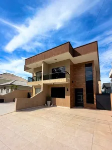 Casa com 3 Quartos à venda, 180m² no Sahy, Mangaratiba