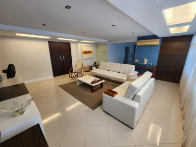 Apartamento com 4 Quartos à venda, 240m² no Icaraí, Niterói