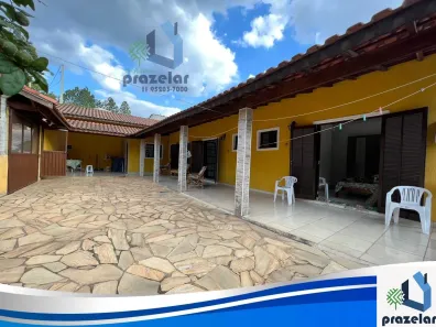 Fazenda/Sítio com 3 Quartos à venda, 540m² no Dona Catarina, Mairinque