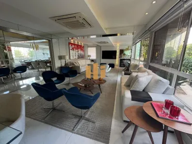 Apartamento com 3 Quartos à venda, 250m² no Casa Forte, Recife