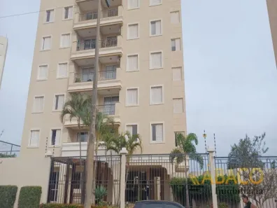 Apartamento com 3 Quartos para alugar, 75m² no Centro, São Carlos