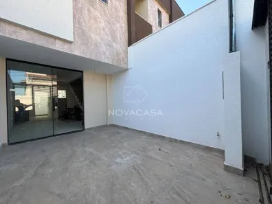 Casa com 2 Quartos à venda, 65m² no Santa Amélia, Belo Horizonte