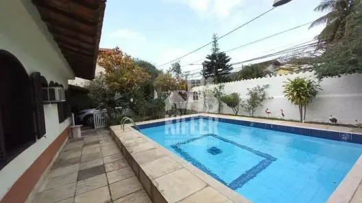 Casa de Condomínio com 4 Quartos à venda, 150m² no Itaipu, Niterói