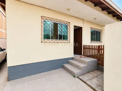 Casa com 3 Quartos para alugar, 360m² no Serraria, São José