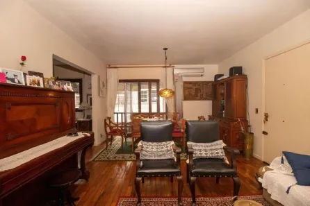 Apartamento com 3 Quartos para alugar, 230m² no Santana, Porto Alegre