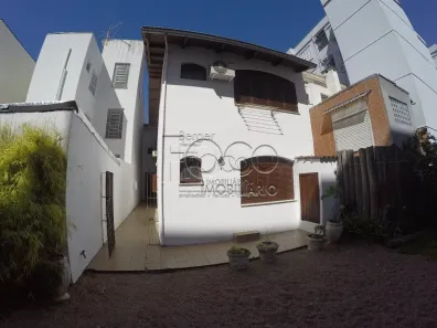 Casa com 4 Quartos à venda, 310m² no Santa Cecília, Porto Alegre