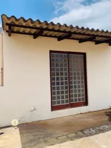 Casa com 1 Quarto para alugar, 50m² no Santa Cruz, Gravataí