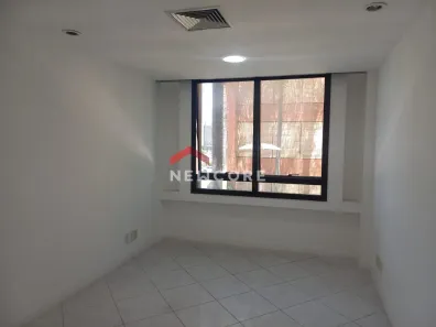 Sala Comercial à venda, 32m² no Barra da Tijuca, Rio de Janeiro