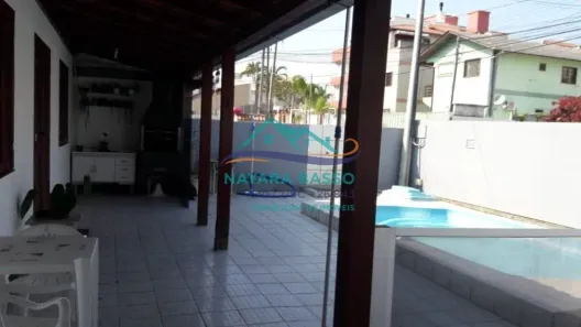 Imóvel Comercial com 11 Quartos à venda, 400m² no Ingleses do Rio Vermelho, Florianópolis