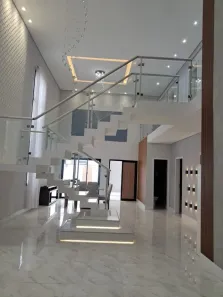 Sobrado com 4 Quartos para alugar, 280m² no Loteamento Brisas do Lago, Jundiaí
