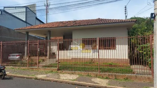 Casa com 4 Quartos à venda, 338m² no Vila Maria Helena, Uberaba